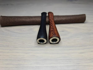 Pipa de Tabaco de Madera Hecha a Mano, Estilo Clásico, Acabado Lacado, Pipa para Fumar Duradera y Ecológica - Product Image 6