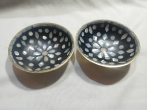 Muebles con Incrustaciones de Nácar Hechos a Mano de Forma Ética en India, Tazón de Gran Calidad por ARTWORK MAESTRO - Product Image 3