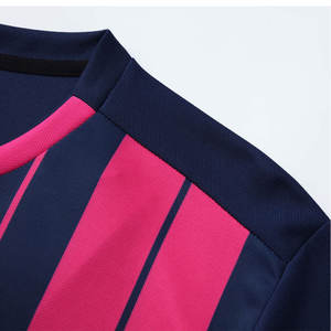 Dernier design de maillot de football personnalisé pour adultes, ensemble complet avec nom d'équipe 'Club', 100% maillot de football américain - Product Image 3