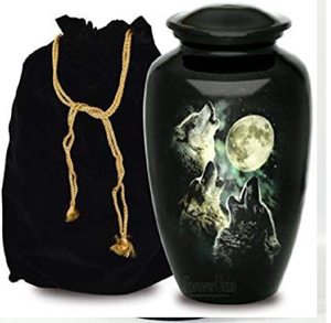 Tres lobos chillando en la luna llena sobre una urna negra. Un monumento poderoso y espiritual. Disponible a precios de mayorista. - Product Image 1