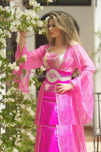Vêtements islamiques modestes Dubaï arabe broderie maille florale à manches longues marocain rose Caftan robe de soirée robes intérieures musulmanes - Product Image 2