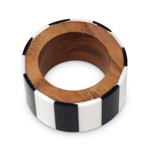 Best Seller Wood Resin Napkin Ring Creative Design Epoxy Resin Napkin Ring Shape Model Pattern at reasonable wholesale price - Product Image 5