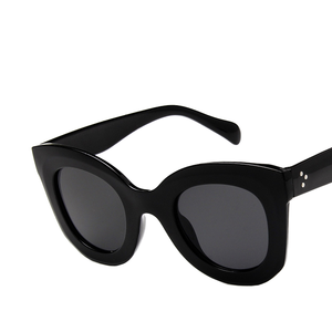 Fashion Sunglasses Customized <b>Large</b> <b>Frame</b> Sun Protection Minimalist Sunglasses Retro for Women - Product Image 5