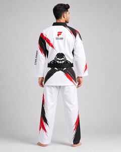 Uniforme de taekwondo performant offrant un confort léger, une gestion de l'humidité et des mouvements libres pour les athlètes dédiés. - Product Image 2