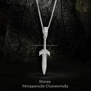 Colgante de Joyería Religiosa de Alta Calidad con Detalle de Diamante Brillante Cultivado en Laboratorio y Acabado de Lujo Estilo Hip Hop - Product Image 3