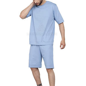 ราคาขายส่ง ชุดเซ็ตเสื้อยืดกางเกงขาสั้นผู้ชายสำหรับฤดูร้อน ออกแบบสีสันได้ตามต้องการ - Product Image 2
