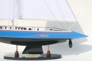 เรือใบไม้ทำมือลายดาวและแถบสีสไตล์อเมริกัน สำหรับตกแต่งบ้านสไตล์ทะเล - Product Image 4