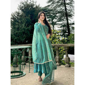 Traje Anarkali de estilo elegante de diseñador para fiestas Ropa y accesorios musulmanes tradicionales para bodas y festivales - Product Image 3