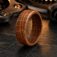Bague de mariage artisanale en bois de fût de whisky naturel, double rainure, solide et bombée, pour hommes et femmes