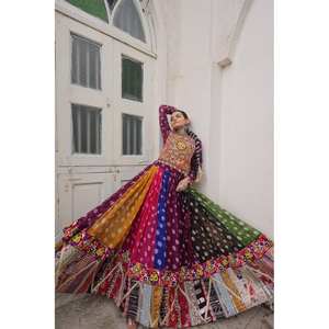 Ensemble spécial pour femme Designer Lehenga Choli pour Navratri - Product Image 3