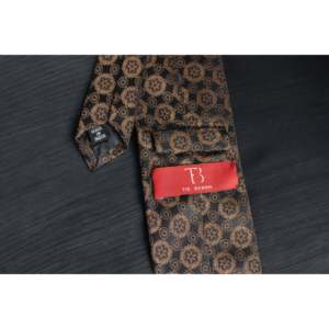 Corbata geométrica negra y marrón elegante - Product Image 5