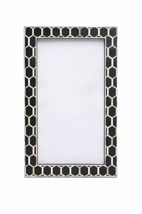 Cadre photo de luxe fait main en os incrusté, design géométrique noir et blanc, décoration de table verticale, cadeau pour la maison - Product Image 2