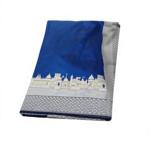Sari traditionnel en coton et soie pour femmes - Product Image 1