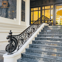 Neoklassisches Modernes Treppengeländer Villa-Balkon Innenbereich Hochwertig Anpassbar Schmiedeeisen UV-geschützt Rostbeständig