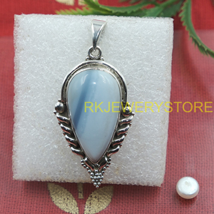 จี้โอปอลสีน้ำเงินธรรมชาติ เงินแท้ 925 ทำมือ รูปทรงหยดน้ำ ดีไซน์วินเทจ เครื่องประดับดีไซเนอร์ ของขวัญสำหรับผู้หญิงและผู้ชาย - Product Image 3