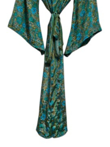 Robe de mariée en soie longueur cheville, multicolore, vêtement de nuit, kimono indien vintage en soie de sari recyclée - Product Image 2