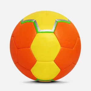 Ballon de handball bicolore en PU, professionnel, pour matchs en salle et en extérieur, entraînement, sac en filet pliable imprimé sur mesure, vente en gros - Product Image 2