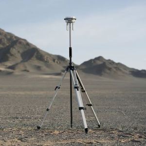 Station multifonctionnelle D-RTK 3 + Kit de bâton de mesure et trépied D-RTK 3 pour drone RTK Matrice 4T M4E - Product Image 2