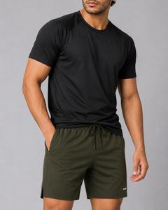 Shorts de sport pour homme en polyester vert olive, taille mi-haute, cordon de serrage, bande latérale, poches latérales, séchage rapide, coupe-vent, écologique - Product Image 6