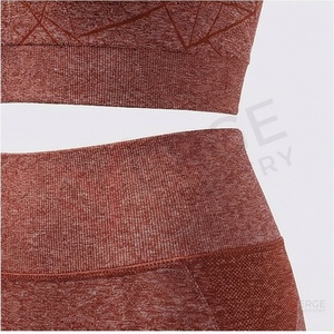 Ensemble de yoga sur mesure de haute qualité pour femmes grandes tailles, longueur genou, tenue de sport unie avec broderie décorative, costumes de fitness pour la gym - Product Image 5