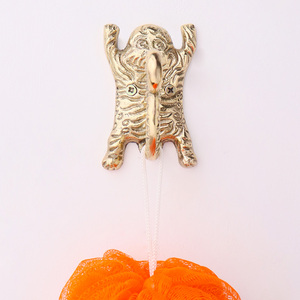 Wholesale Handmade Golden Monkey <b>Wall</b> <b>Hook</b> Metal Animal Decorative <b>Hook</b> For <b>Keys</b> and Towel Decorative <b>Wall</b> Mounted <b>Hooks</b> - Product Image 3
