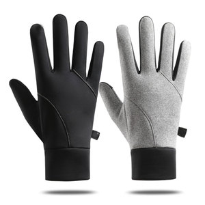 Gants de course thermiques coupe-vent pour hommes et femmes – Gants doux doublés de polaire avec grip en silicone pour les sports d'hiver - Product Image 3
