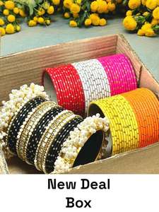 ชุดกำไลข้อมือไหมสีชมพูและสีน้ำเงินเข้ม งานฝีมือสวยงาม ประดับด้วยงานกระจกประณีตและลูกปัดทองคำ ดีไซน์แบบดั้งเดิม - Product Image 3