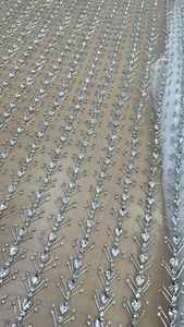 Tela de Encaje con Cuentas Hecha a Mano de Lujo, 100% Poliéster para Vestidos, Precio Directo de Fábrica - Product Image 3