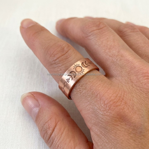 Anillo de Cobre Puro Premium con Fases Lunares • Banda de Lujo con Sol Central y Curación Celestial - Product Image 3