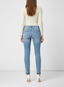Servicio de Diseño Personalizado OEM, Pantalones Vaqueros para Mujer, Cómodos, de Primera Calidad, con Efecto Desgastado - Product Image 3