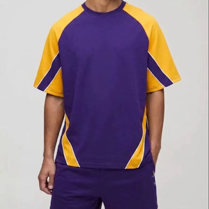 Conjunto deportivo de verano para hombre de alta calidad, camiseta raglán y pantalones cortos de dos piezas, ropa deportiva informal con bloques de color. - Product Image 1