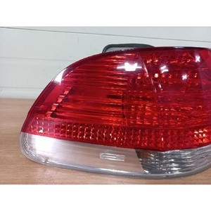 ไฟท้ายซ้าย (ด้านใน, ซ้าย) สำหรับรถ BMW ซีรีส์ 7 ปี 2005-2008 มือสอง ของแท้ OEM รหัส 693723507 - Product Image 3