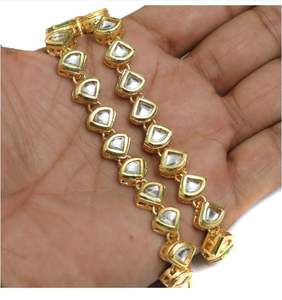 Chaîne en alliage plaqué or 18 carats avec connecteur en cristal Meena Kaari Kadi géométrique/ovale, taille 7x10mm, pour la fabrication de bijoux (vente en gros) - Product Image 3