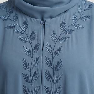 Robe Abaya Modeste avec Logo Personnalisé, Haute Qualité, Nouveau Modèle, Vêtement Musulman Traditionnel pour Femmes, Design Professionnel - Product Image 4