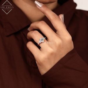 Anillo de Diamantes en Forma de Pera con Piedras Laterales en Oro Amarillo, Joyería de Compromiso y Boda para Mujer, Regalo de Lujo - Product Image 5
