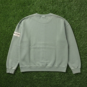 เสื้อสเวตเชิ้ตคอกลมสีเขียวเซจสำหรับผู้ชาย แขนยาว แต่งแถบผ้าแบบยูทิลิตี้ สไตล์ลำลอง สตรีทแวร์ - Product Image 5