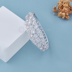 Elegante Brazalete de Diamantes Redondos y en Forma de Pera, Brazalete de Diamantes de Oro Blanco Creados en Laboratorio, Joyería Fina para Mujer - Product Image 4
