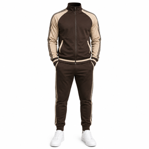 Conjunto Deportivo Personalizado para Hombre, Ligero, Ecológico, con Capucha, Logotipo Bordado Personalizado, Sudadera de Alta Calidad - Product Image 5