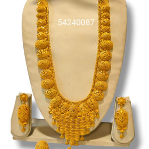 AWAIS HOUSE Ensemble Collier et Bracelet pour Femme, en Laiton Plaqué Or 6 Grammes, Style Hiphop, Sertissage Griffe Infini, Diamant, pour Mariage et Festival Africain - Product Image 1