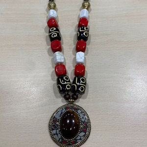 Collier en perles de résine faites à la main de haute qualité pour femmes et filles, chaînes classiques tendance, taille personnalisée pour les amoureux, idéal pour un anniversaire - Product Image 1