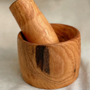 Ensemble mortier et pilon en bois écologique pour moudre les épices, les herbes, les graines, l'ail et les aliments biologiques - Product Image 1
