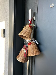 Handmade Rattan Bell Ornament Warm White <b>LED</b> Indoor Hanging Christmas Decor with Plaid Ribbon Traditional Craft - Product Image 3