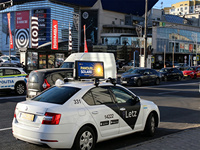 Écran LED de toit de taxi Xixun System, double mode WiFi 4G, panneau publicitaire mobile