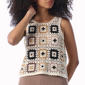 Débardeur en crochet pour femme, motif carré Granny Square, patchwork, tricoté sans manches, style bohème, couleur crème, fabricant de vêtements - Product Image 4