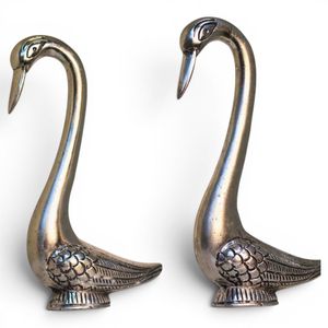 Paire d'oiseaux Sarus en métal, pièce de décoration artisanale |   Figurines décoratives de grues |   Décoration élégante pour la table et la maison - Product Image 3