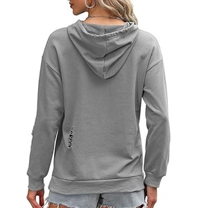 SFIVE INDUSTRIES Sudadera con Capucha Personalizada Bordada Estilo Urbano Desgastado Transpirable Unisex con Rasgaduras al por Mayor OEM - Product Image 2