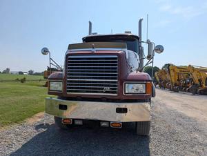 Camion tracteur diesel 6x4 robuste pour la logistique mondiale, véhicule poids lourd LHD - Product Image 6