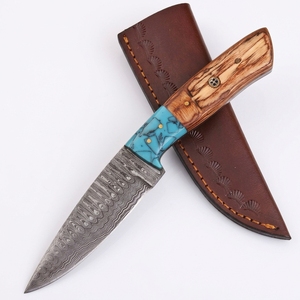 Couteau fixe de chasse et de camping en acier Damas fait main, lame droite, manche en bois turquoise, vente en gros, fabricant et fournisseur EDC - Product Image 1