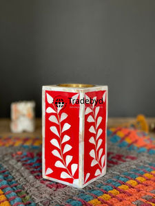 Porte-bougie en os incrusté de qualité supérieure, élément décoratif élégant par Tradebyd - Product Image 4