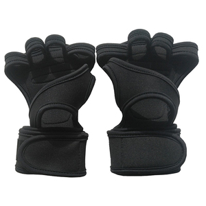 ถุงมือยกน้ำหนักแบบครึ่งนิ้ว ยี่ห้อ PHANTOM IMPEX ผลิตจากนีโอพรีน ระบายอากาศได้ดี สำหรับออกกำลังกายและเล่นกีฬา  รับสกรีนโลโก้ได้ - Product Image 2